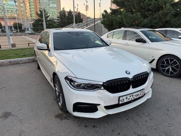BMW 5 Series — фото 1