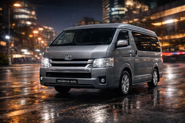 Toyota Hiace с водителем