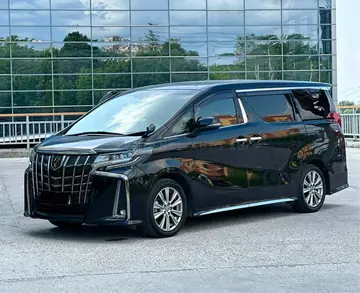 Toyota Alphard — фото 2