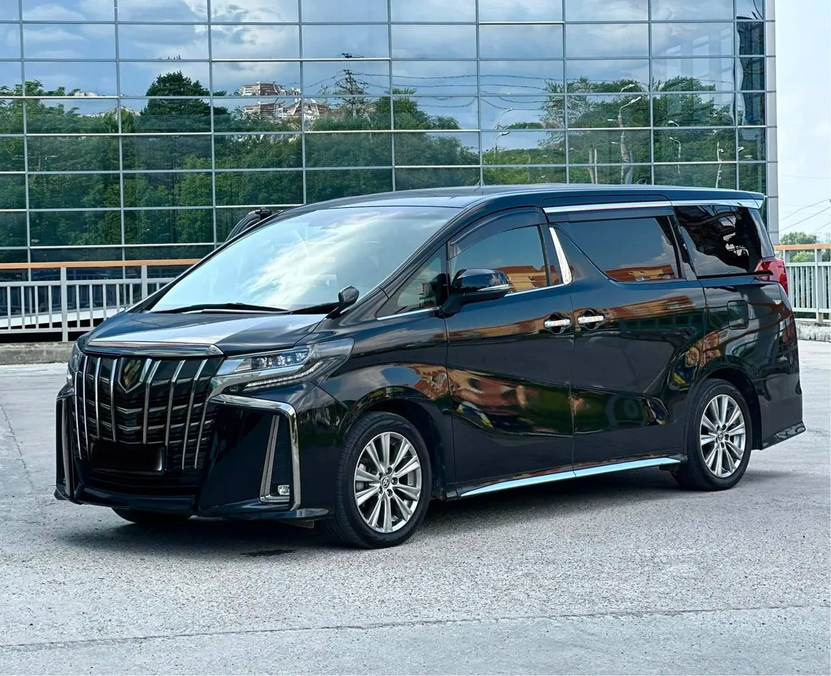 Toyota Alphard — фото 4