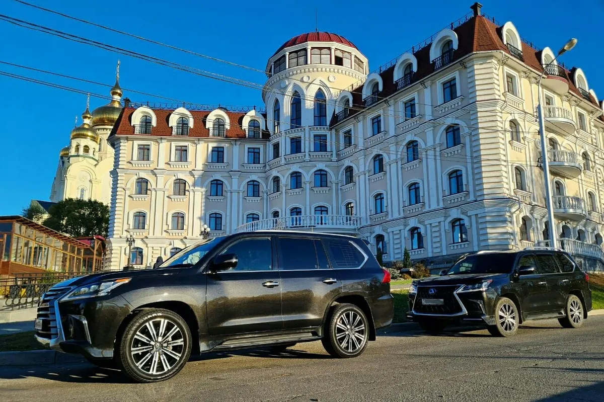 Lexus LX 570 — фото 5